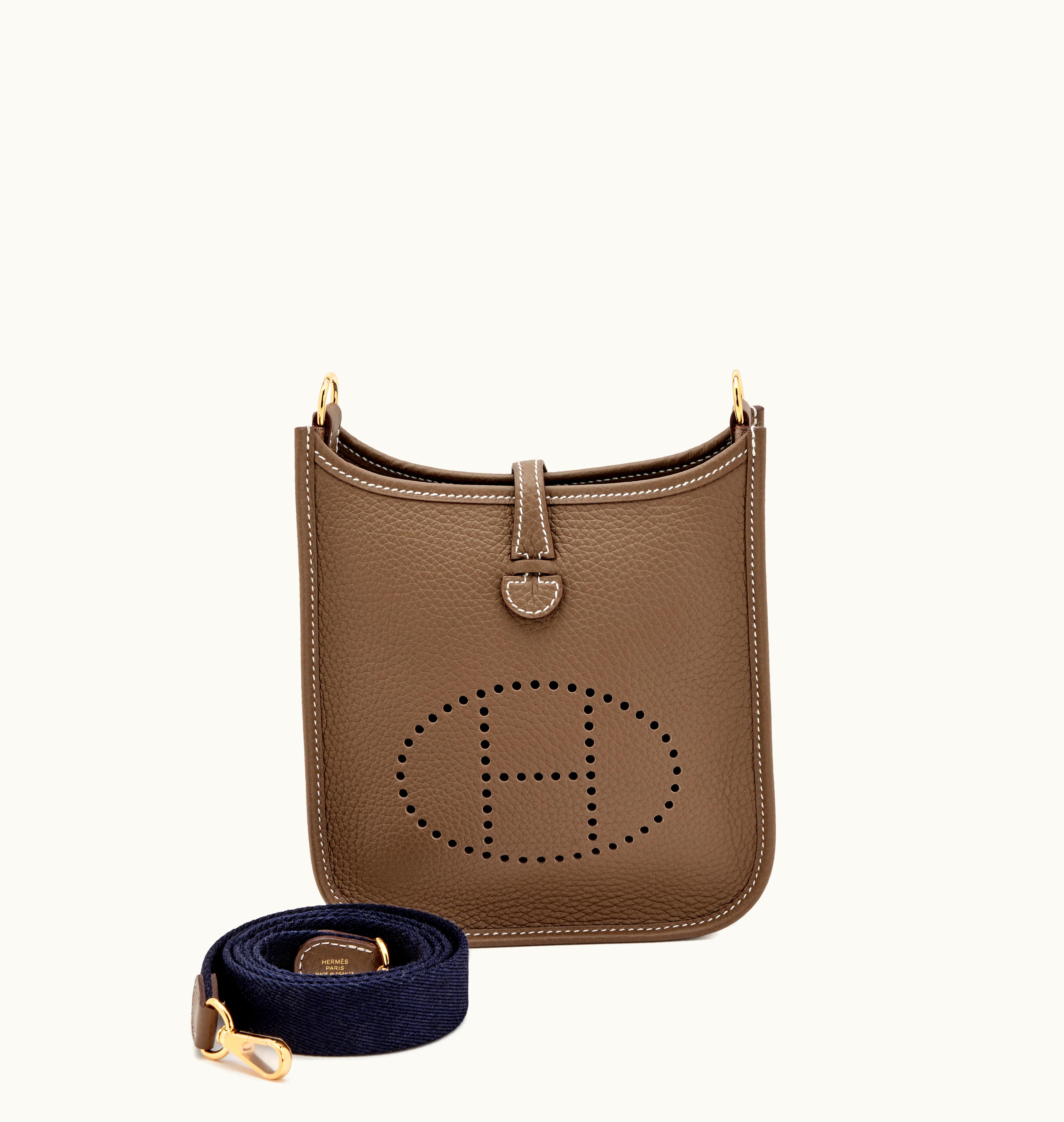 Hermès Hermès Evelyne II TPM Mini in Etoupe Clemence leather with Gold Hardware, scheduled for release in 2023