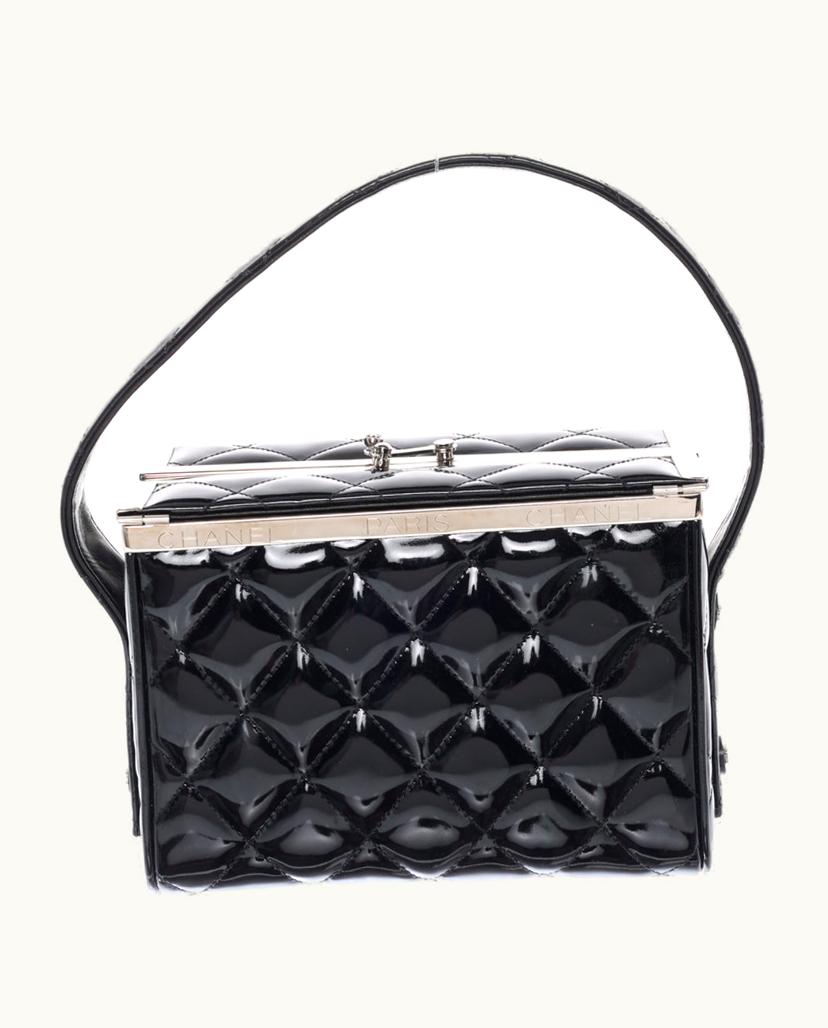 Chanel Chanel 1996-1997 Vintage Classic Patent Leather Women's Handbag in Black