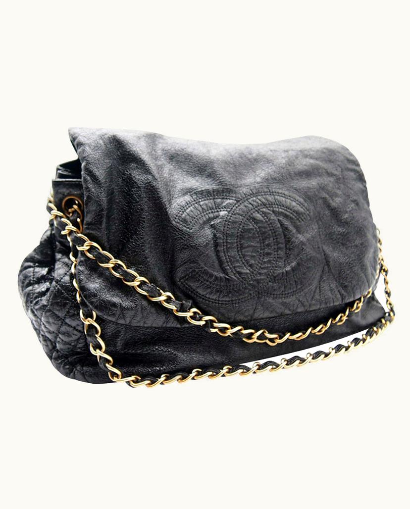 Chanel Chanel Women's Chain Shopper Bag in Black Gold
