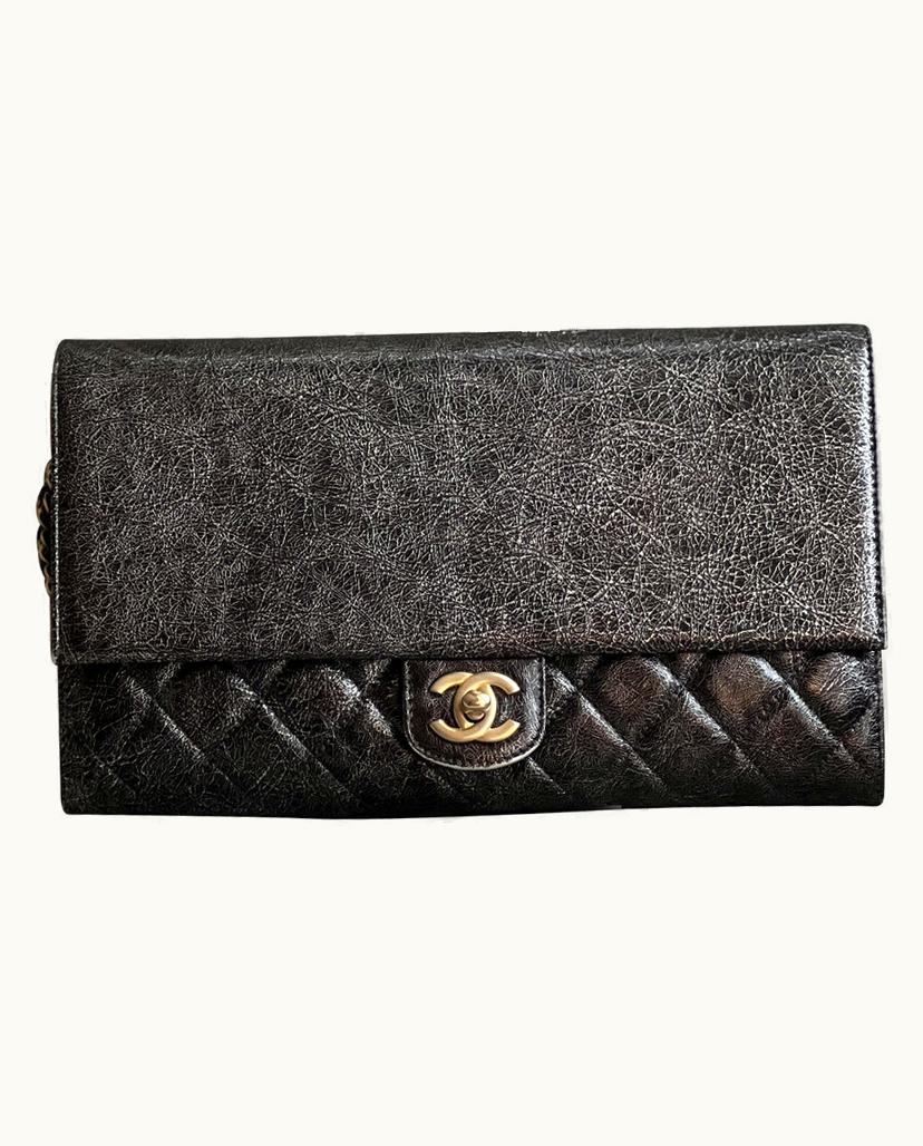 Chanel CHANEL Cracked Metallic Calfskin Quilted Zip Away Chain Clutch Dark Silver