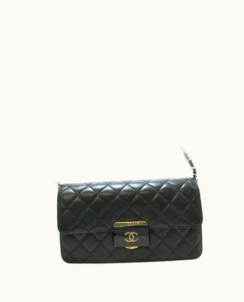 Chanel Chanel Beauty Lock Shoulder Bag Leather In Black