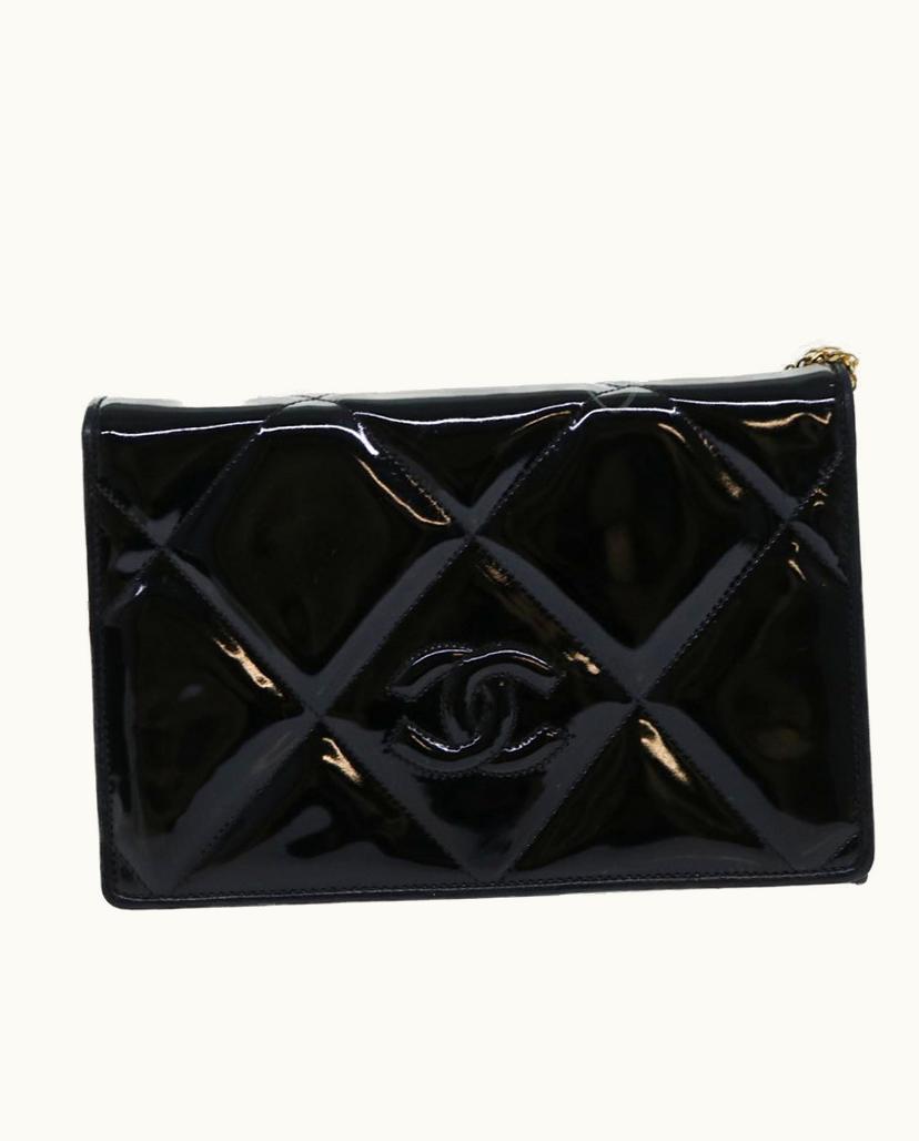 Chanel Chanel Matelassé Shoulder Bag Patent Leather Black