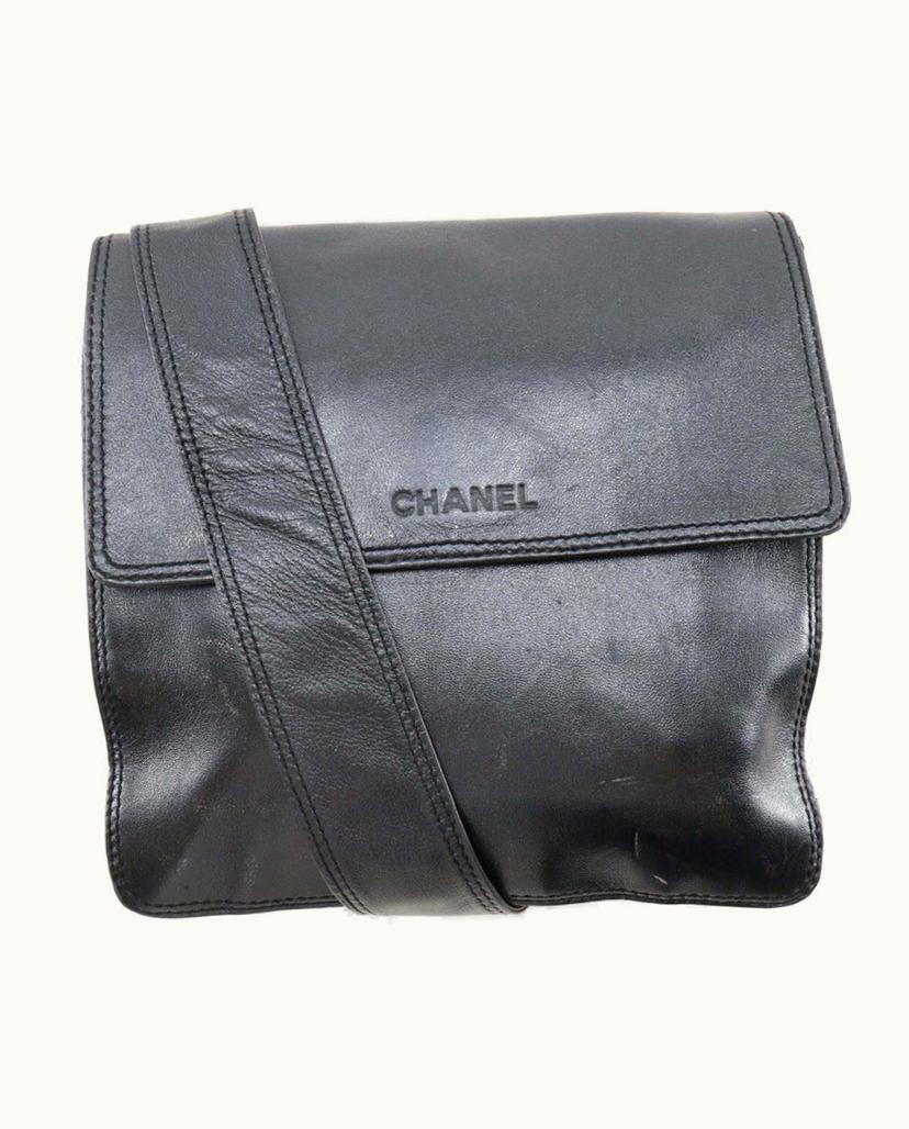 Chanel Chanel Classic Leather Shoulder Bag Black