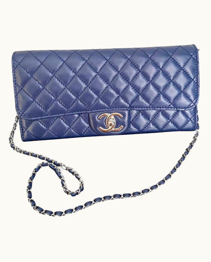 Chanel Chanel Classic Shoulder Bag in Dark Blue