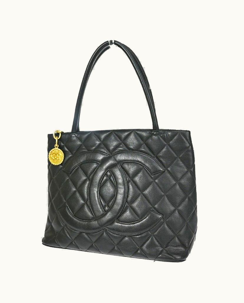 Chanel Chanel Quilted Shoulder Bag Leather Black