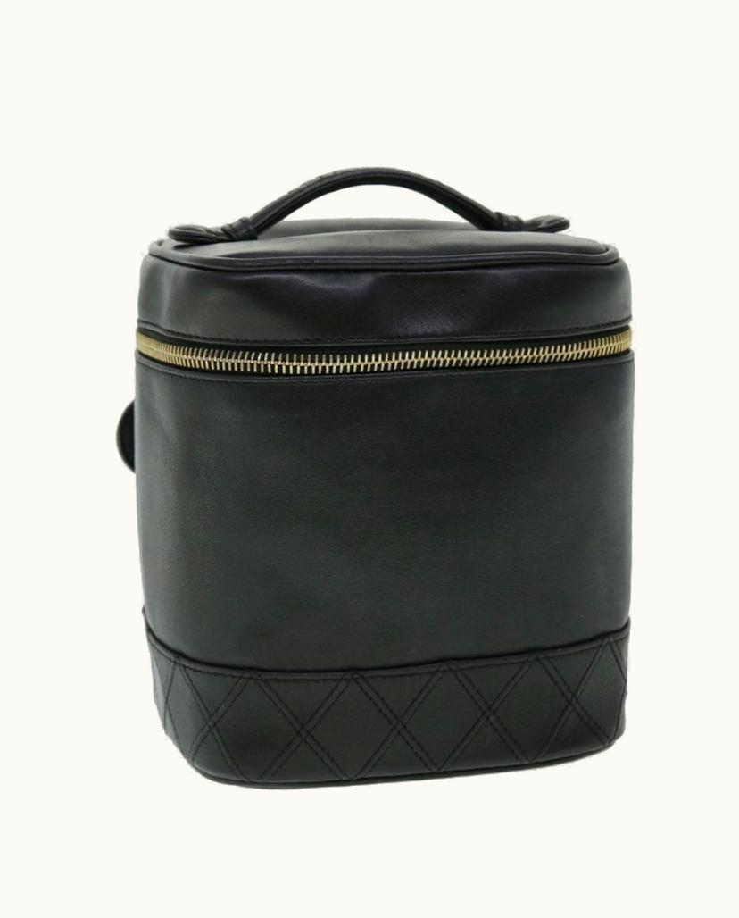 Chanel Chanel Vanity Cosmetic Pouch Leather Black