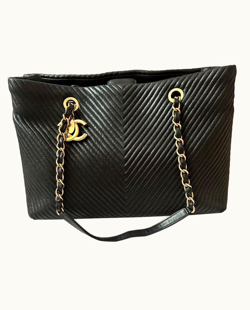 Chanel Chanel Chevron Large Shopping Bag Shoulder Leather Black