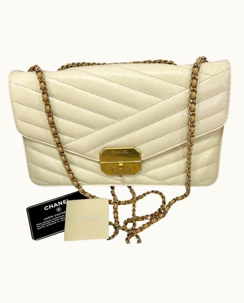 Chanel Chanel Classic Flap Bag Women's Shoulder Bag Leather In Beige