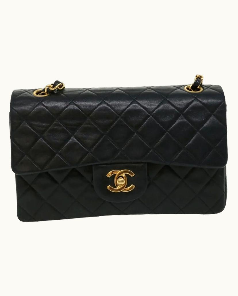 Chanel Chanel Classic Flap Bag Shoulder Bag Leather and Lambskin Black and Gold