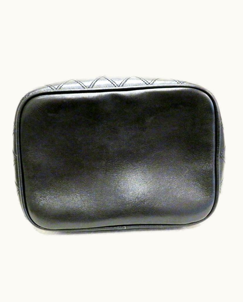 Chanel Chanel Vanity Handbag Leather Black
