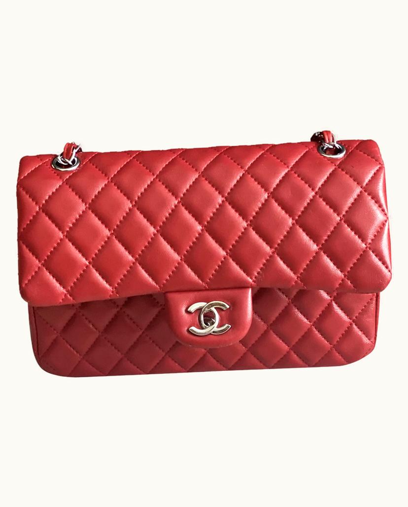 Chanel Chanel Timeless Classic Women's Leather Shoulder Bag in Red