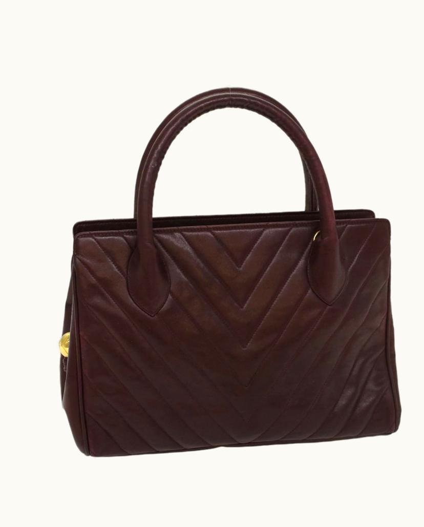 Chanel Chanel V-Stitch Women's Handbag Leather In Burgundy