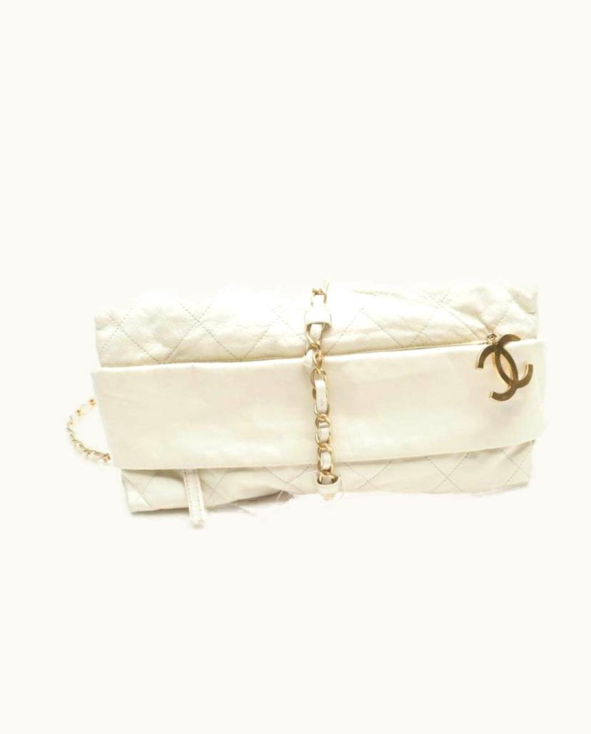 Chanel Chanel Women's Shoulder Bag Leather In White