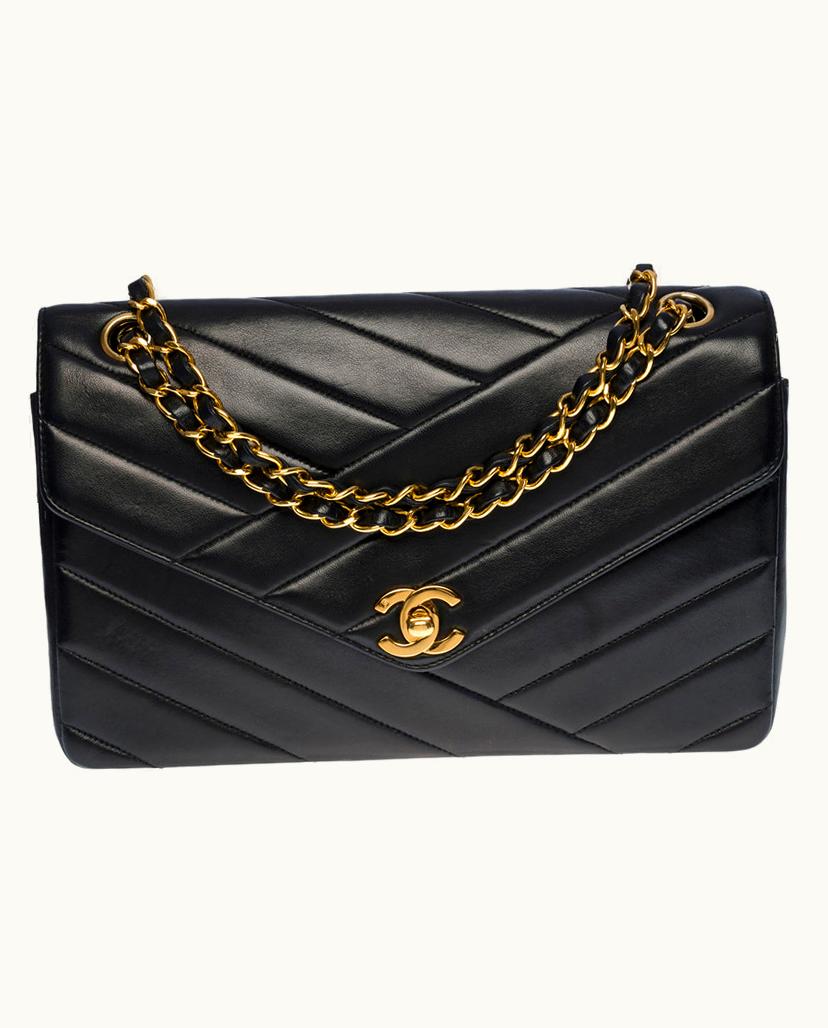 Chanel Chanel Classic Flap Bag Women's Shoulder Bag Black Herringbone Quilted Lambskin