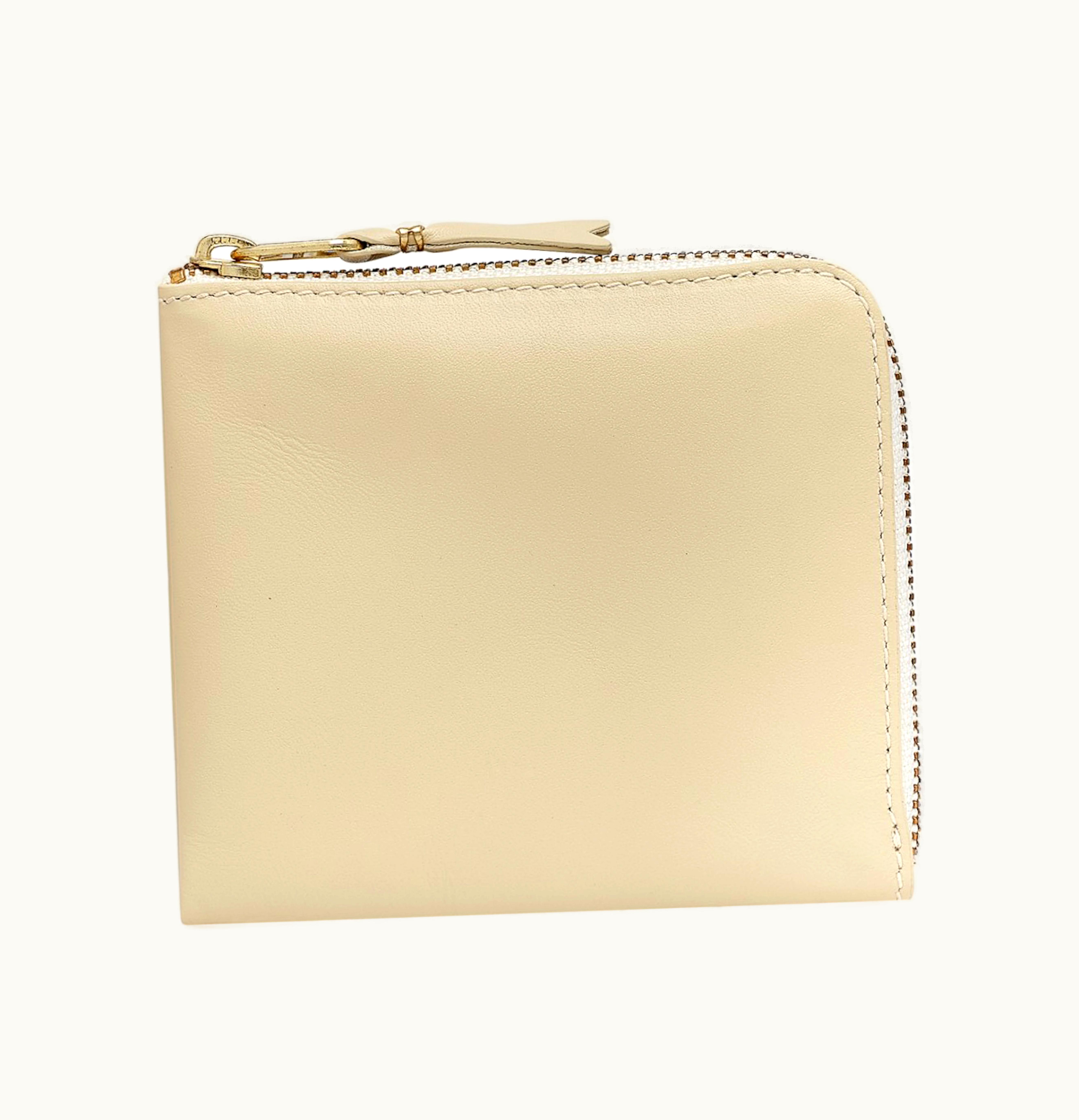 Comme Des Garçons Comme des Garcons SA3100 Classic Plain Wallet Off White