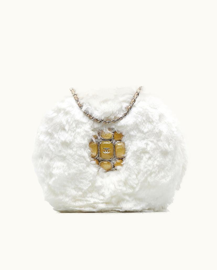 Chanel Chanel Women's Shoulder Bag Fur In White