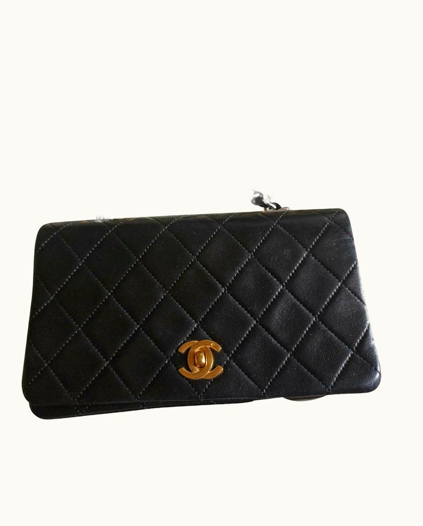 Chanel Classic Flap Bag Women's Leather Black Luxury Sac