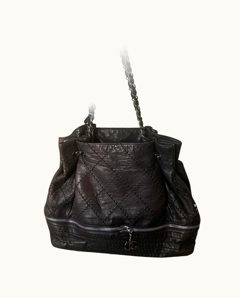 Chanel Chanel Classic Shoulder Bag Leather In Dark Blue