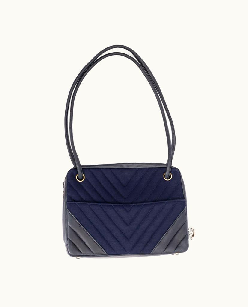 Chanel Chanel 1989/1991 Quilted Navy Blue Fabric and Leather Sac