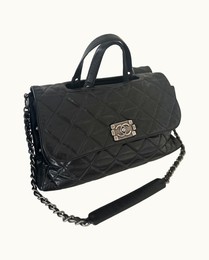 Chanel Chanel Vienna Women's Handbag Leather In Black