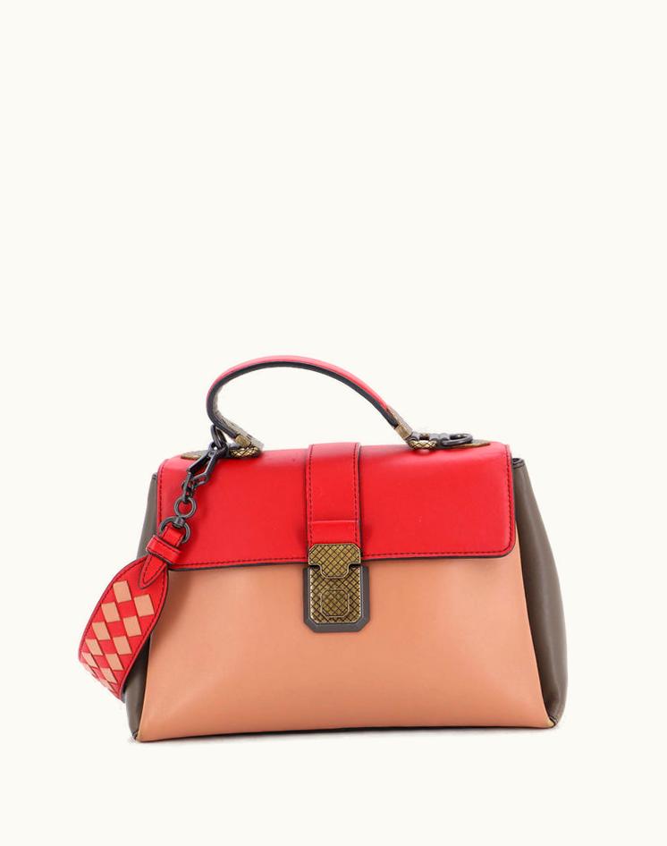 Bottega Veneta Bottega Veneta Piazza Top Handle Bag Leather With Intrecciato Detail Small in Brown