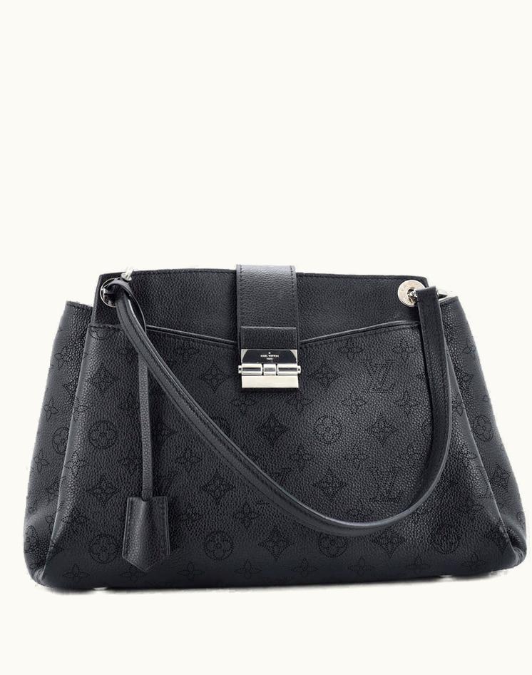 Louis Vuitton Louis Vuitton Sevres Handbag Mahina Leather in Black