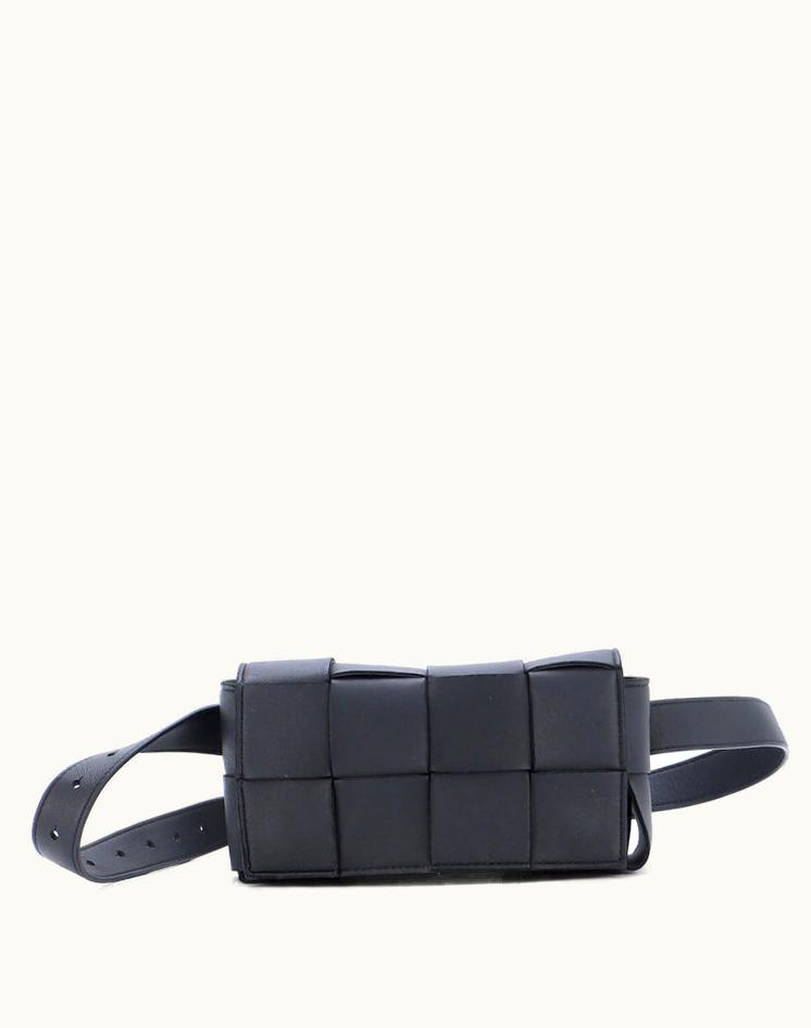 Bottega Veneta Bottega Veneta Cassette Belt Bag Maxi Intrecciato Leather Black