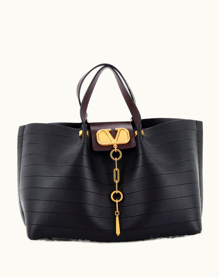 Valentino Valentino Vlogo Escape Tote Quilted Leather Medium