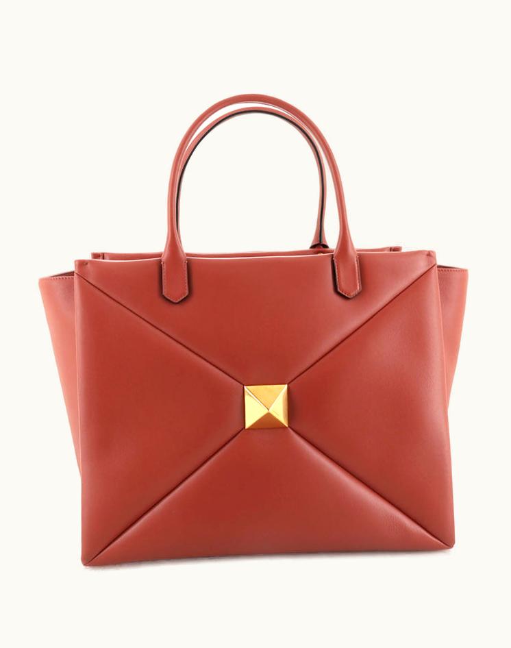 Valentino Valentino Garavani One Stud Top Handle Bag Leather Large Pink-Rose Gold