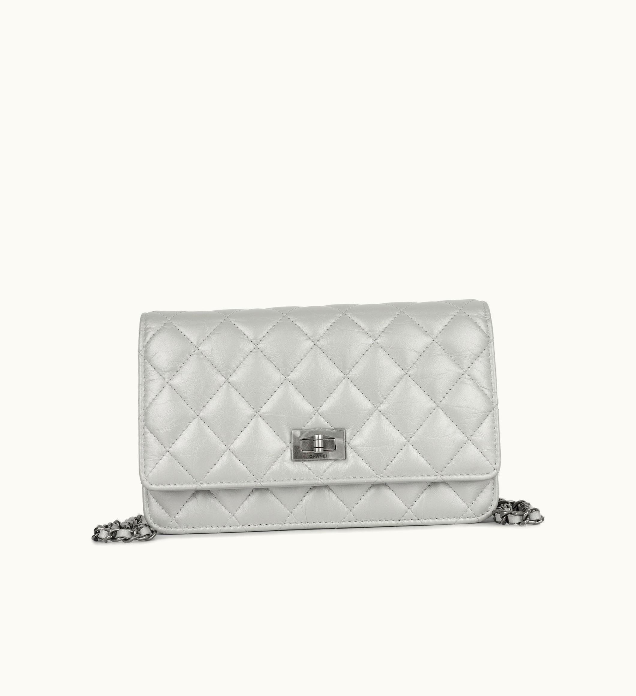 Chanel Chanel Re-Issue Wallet On Chain Luxe Edition Black