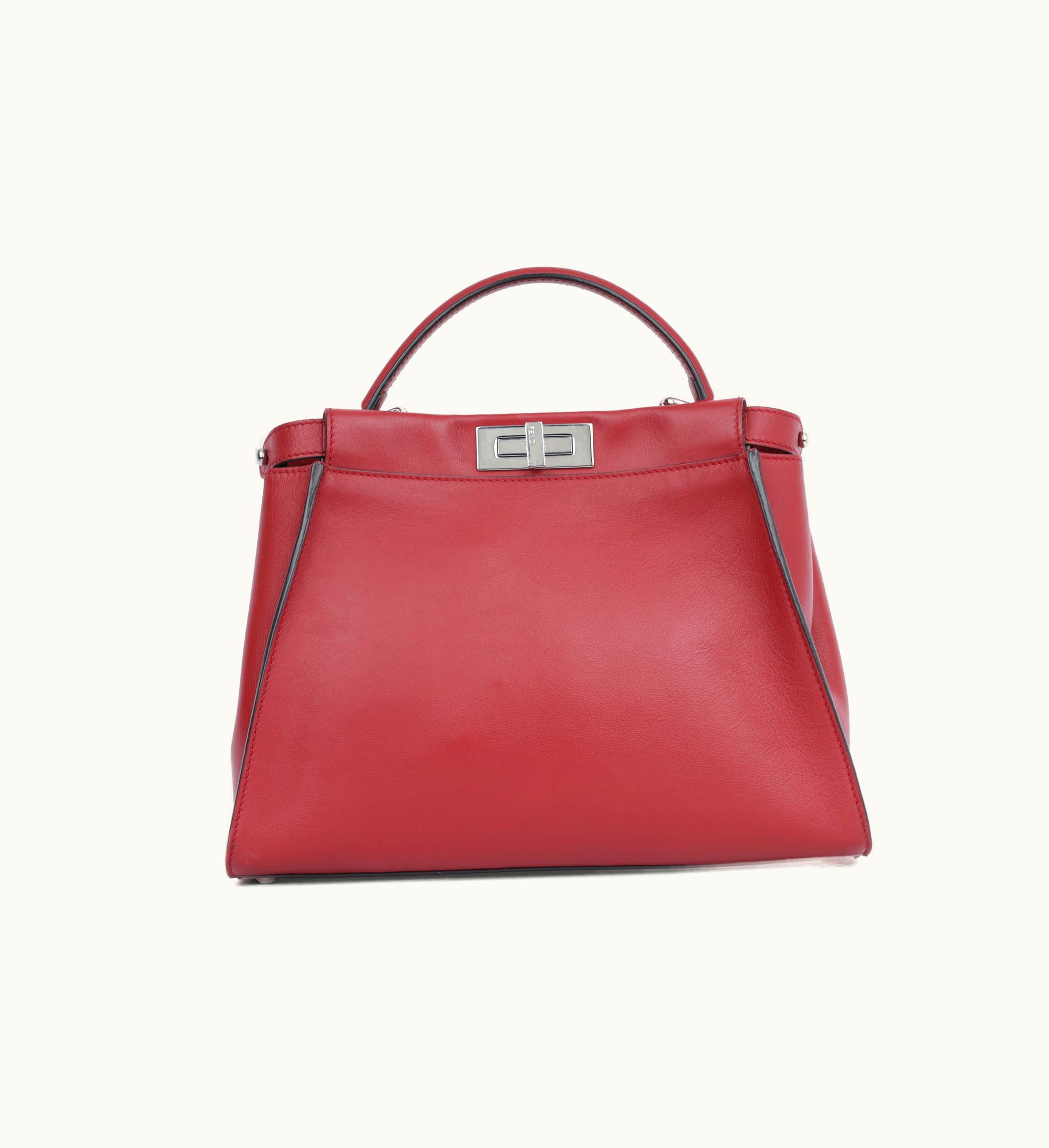 Fendi Fendi Peekaboo Classic Handbag Black