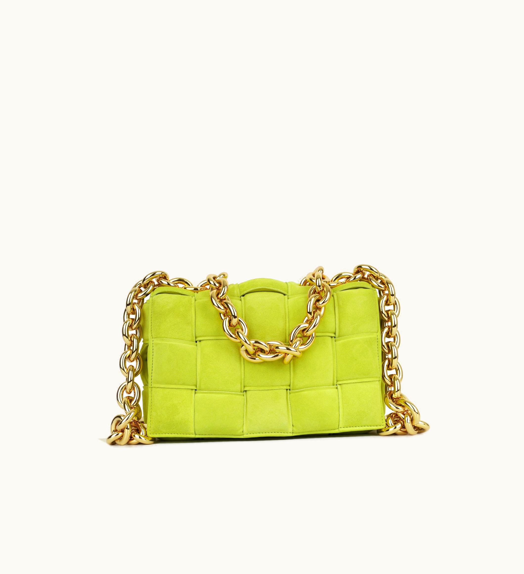 Bottega Veneta Bottega Veneta Chain Cassette Bag Soft Lambskin Black