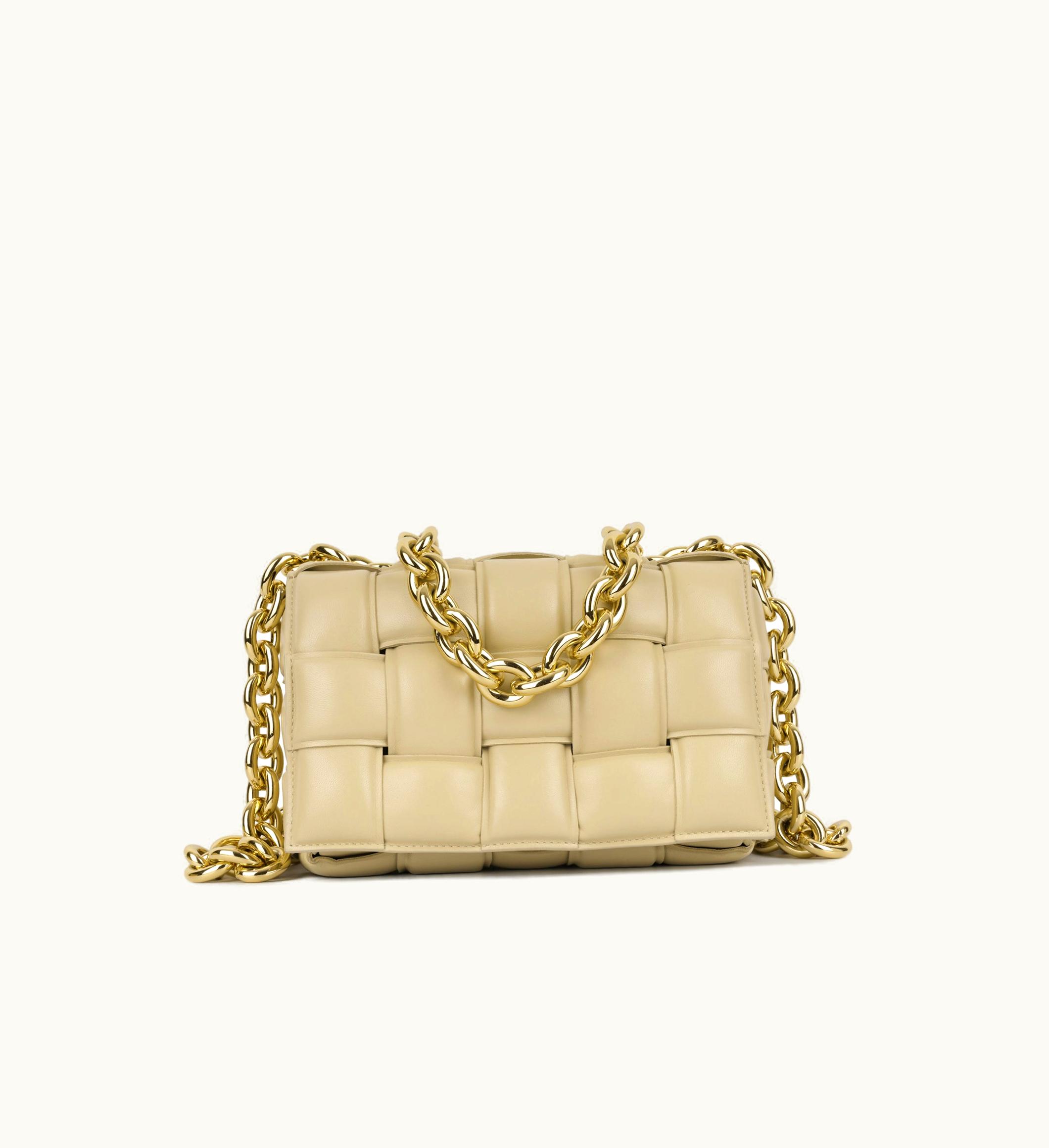 Bottega Veneta Bottega Veneta Chain Cassette Bag Luxe Lambskin Black