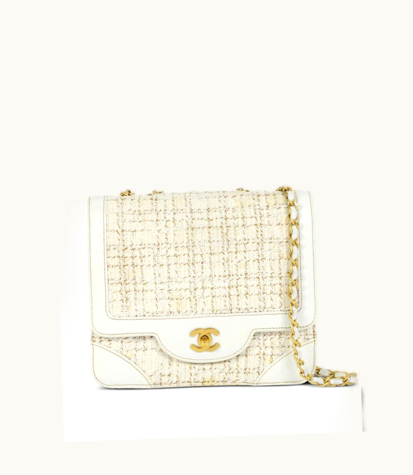 Chanel Chanel 2000 Tweed Shoulder Bag