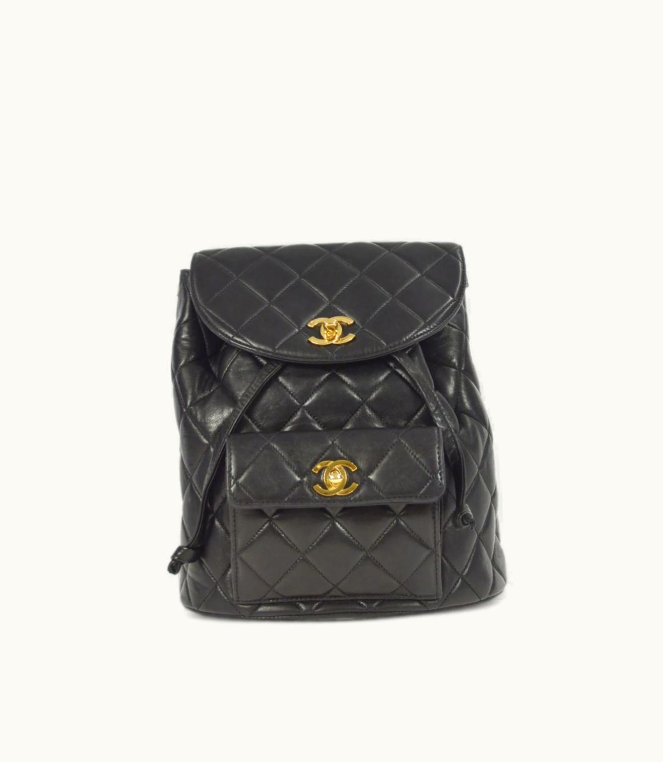 Chanel Chanel 1995 Duma Diamond-Quilted Backpack - Black