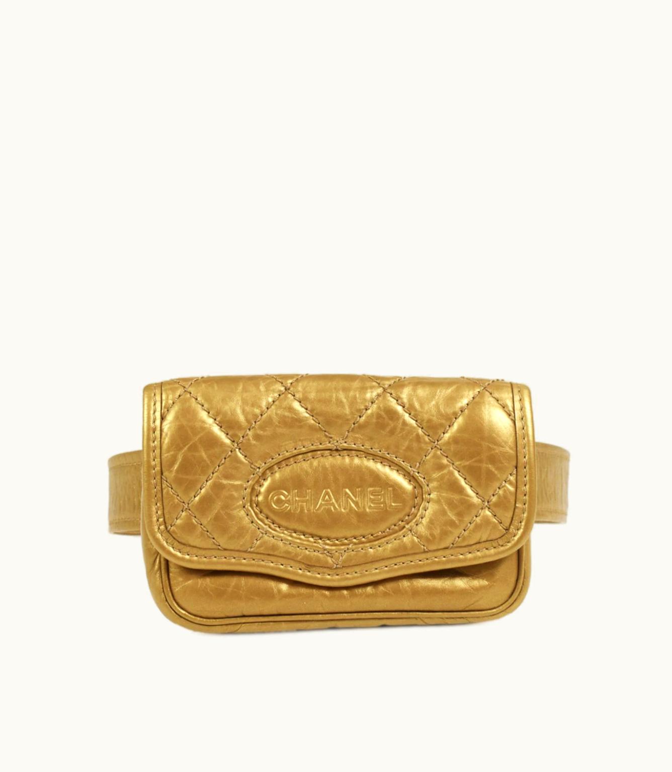 Chanel Chanel 2006 Diamond-Quilted Belt Bag