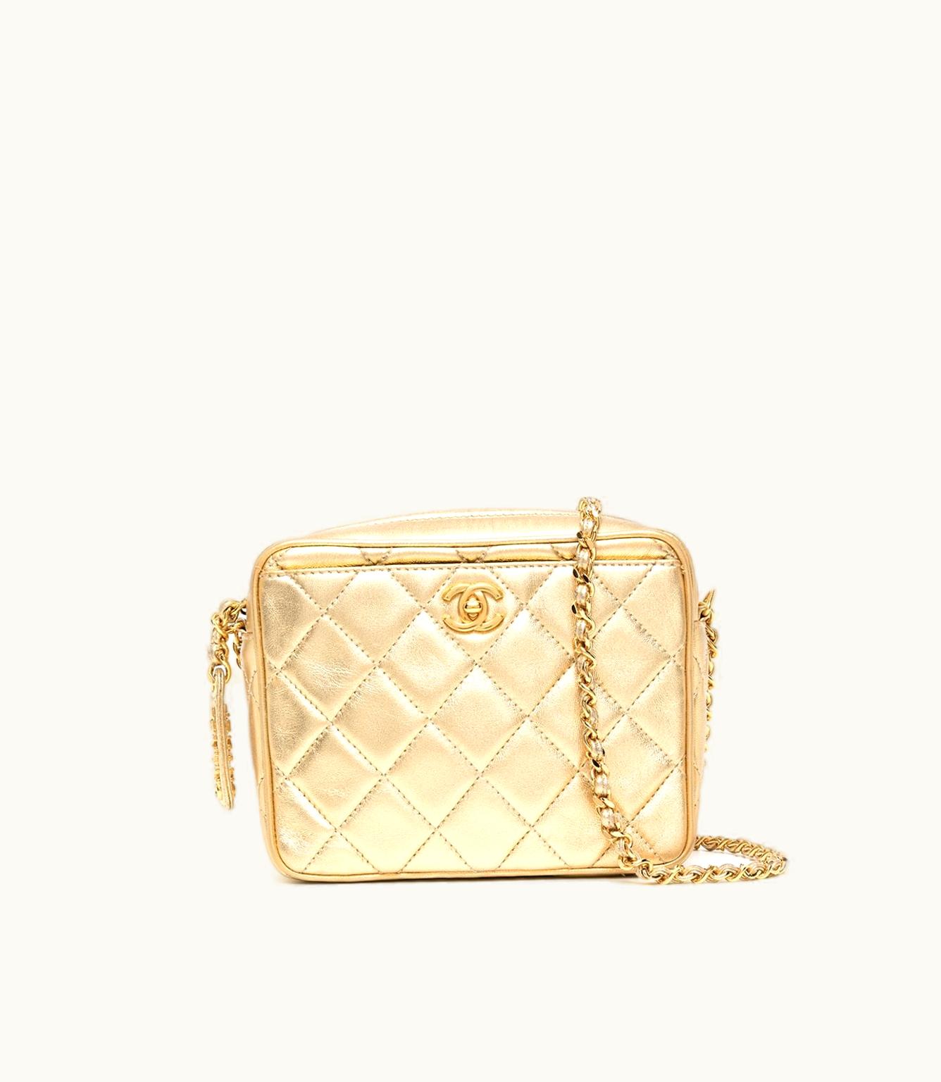 Chanel Chanel 1997 CC Diamond-Quilted Crossbody Bag