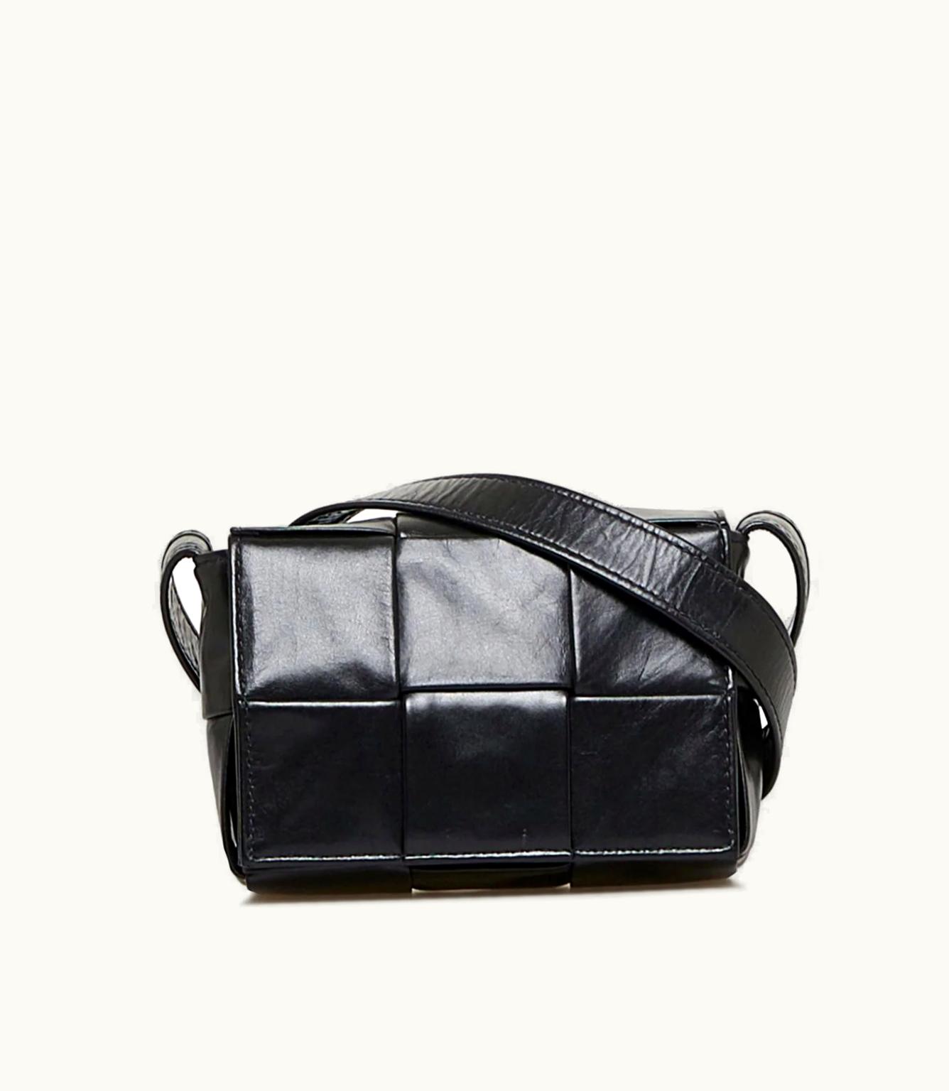 Bottega Veneta Bottega Veneta Maxi Intrecciato Cassette Shoulder Bag