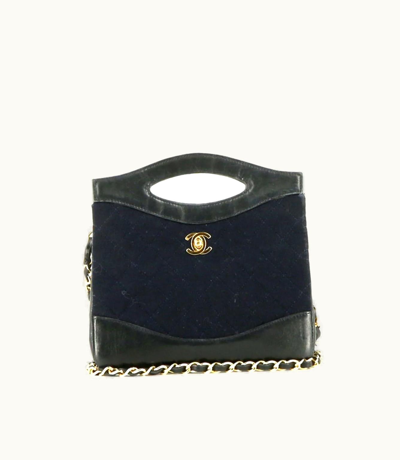 Chanel Chanel Diamond-Quilted CC Turn-Lock 31 Two-Way Bag