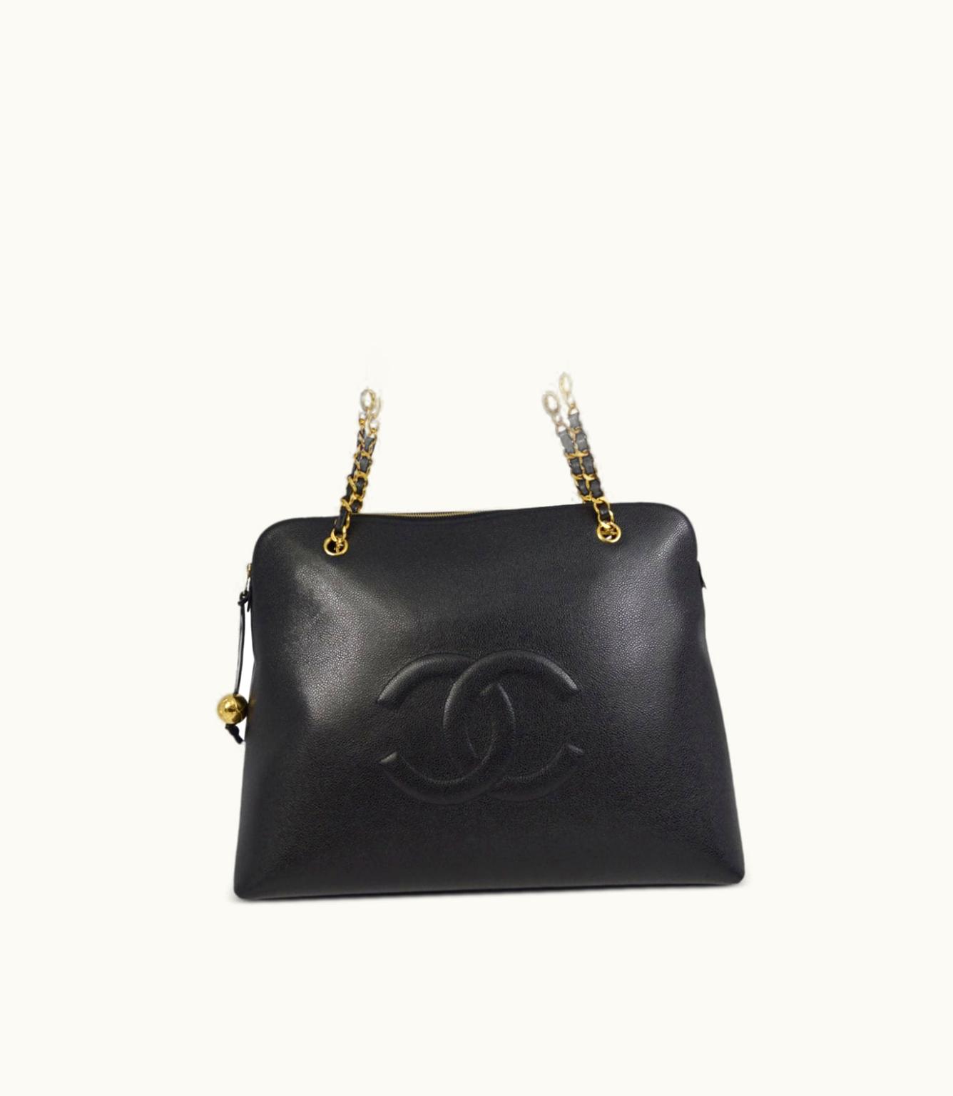 Chanel Chanel 1995 CC Caviar-Leather Shoulder Bag