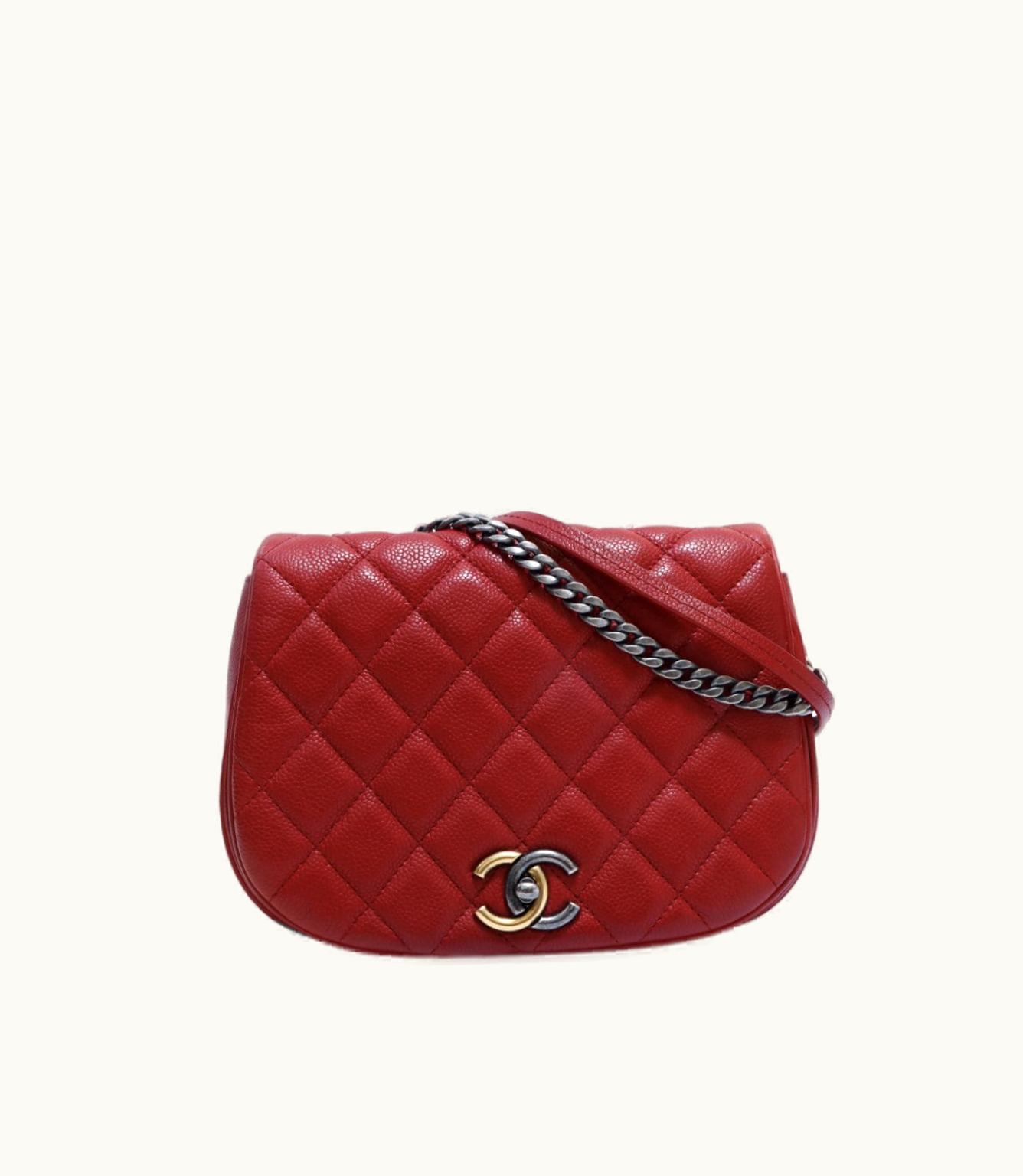 Chanel Chanel 2016 CC Diamond-Quilted Shoulder Bag