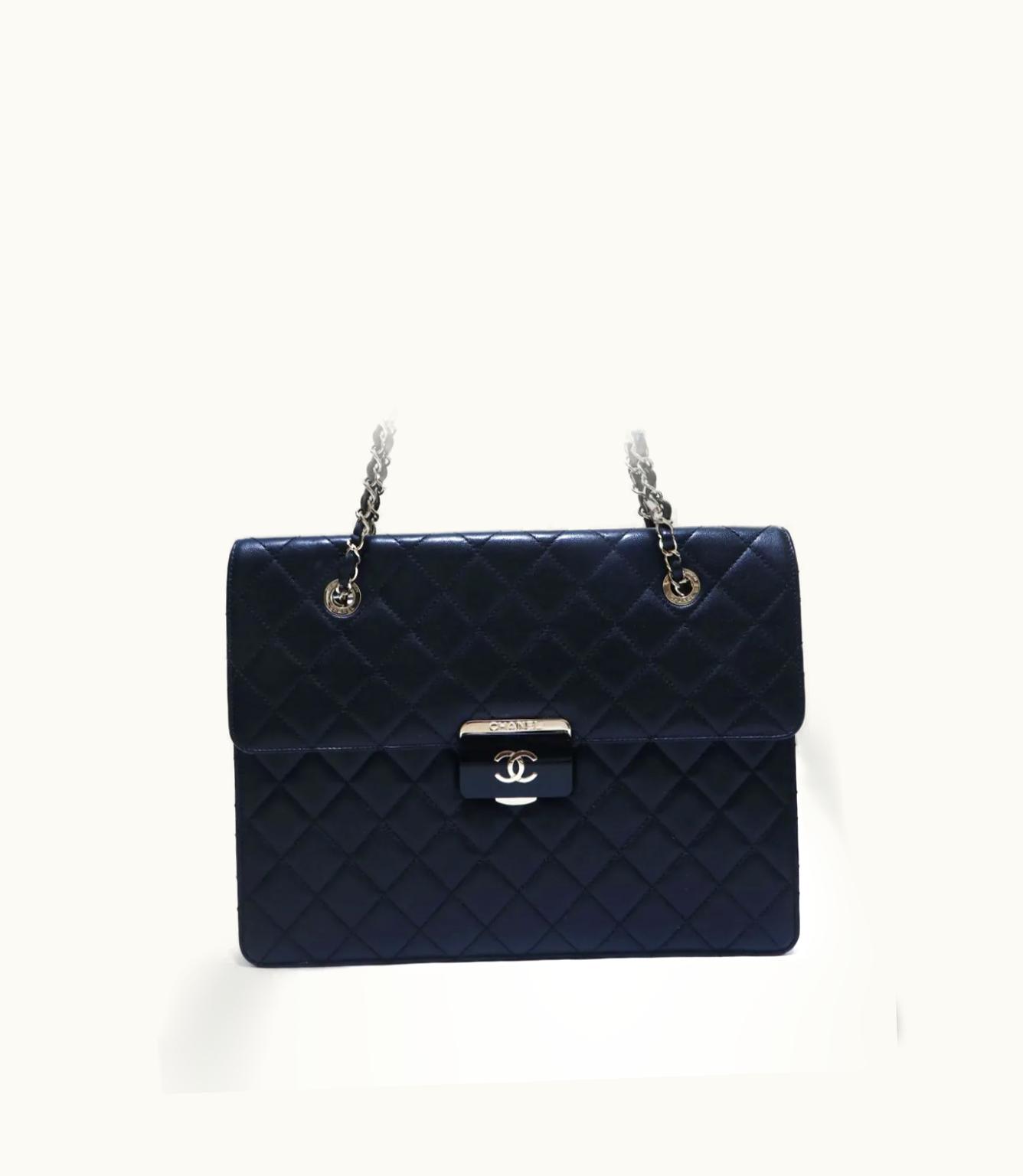 Chanel Chanel 2016 Beauty Lock Shoulder Bag