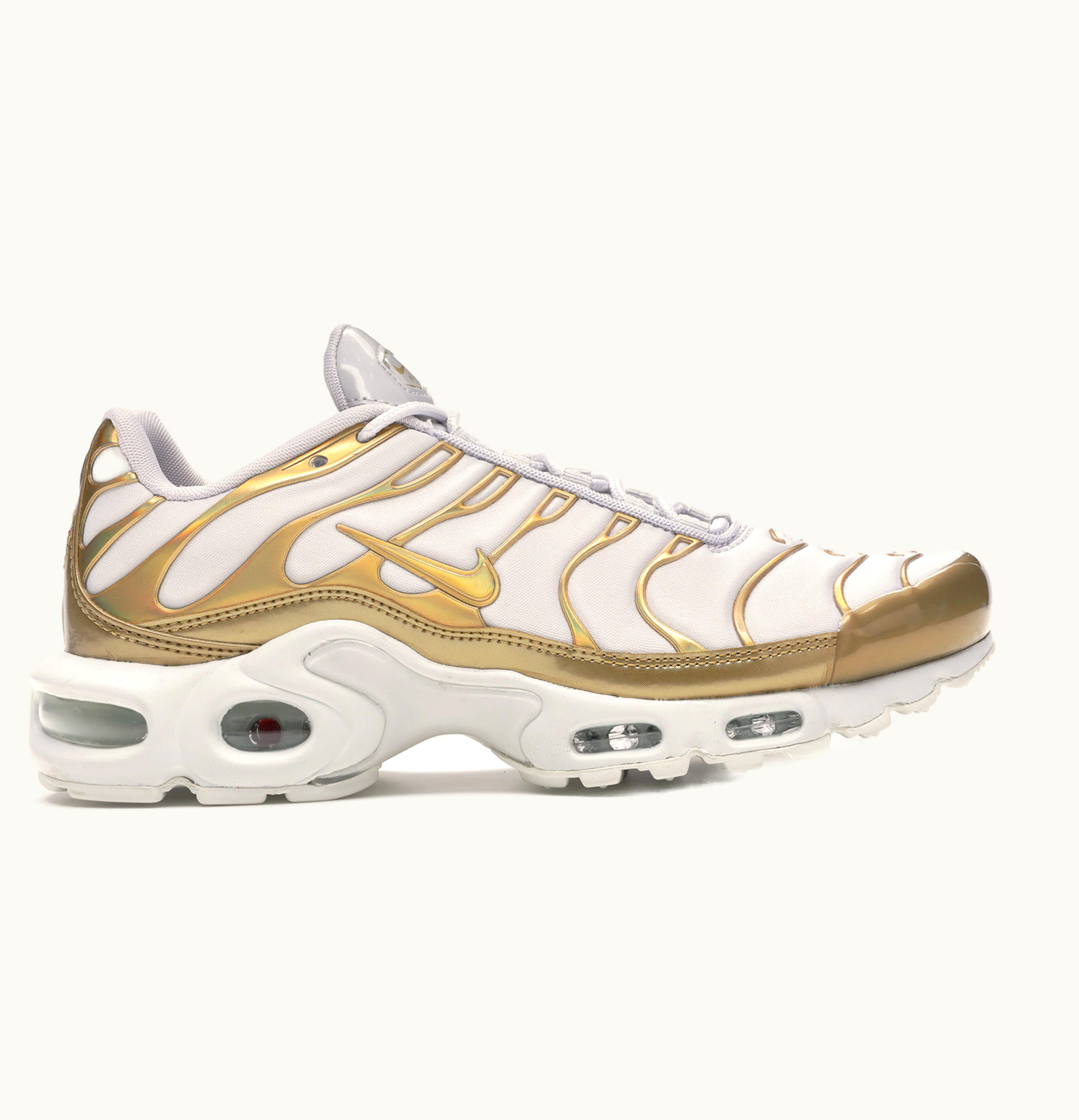 Nike Nike Air Max Plus Vast Grey Metallic Gold W