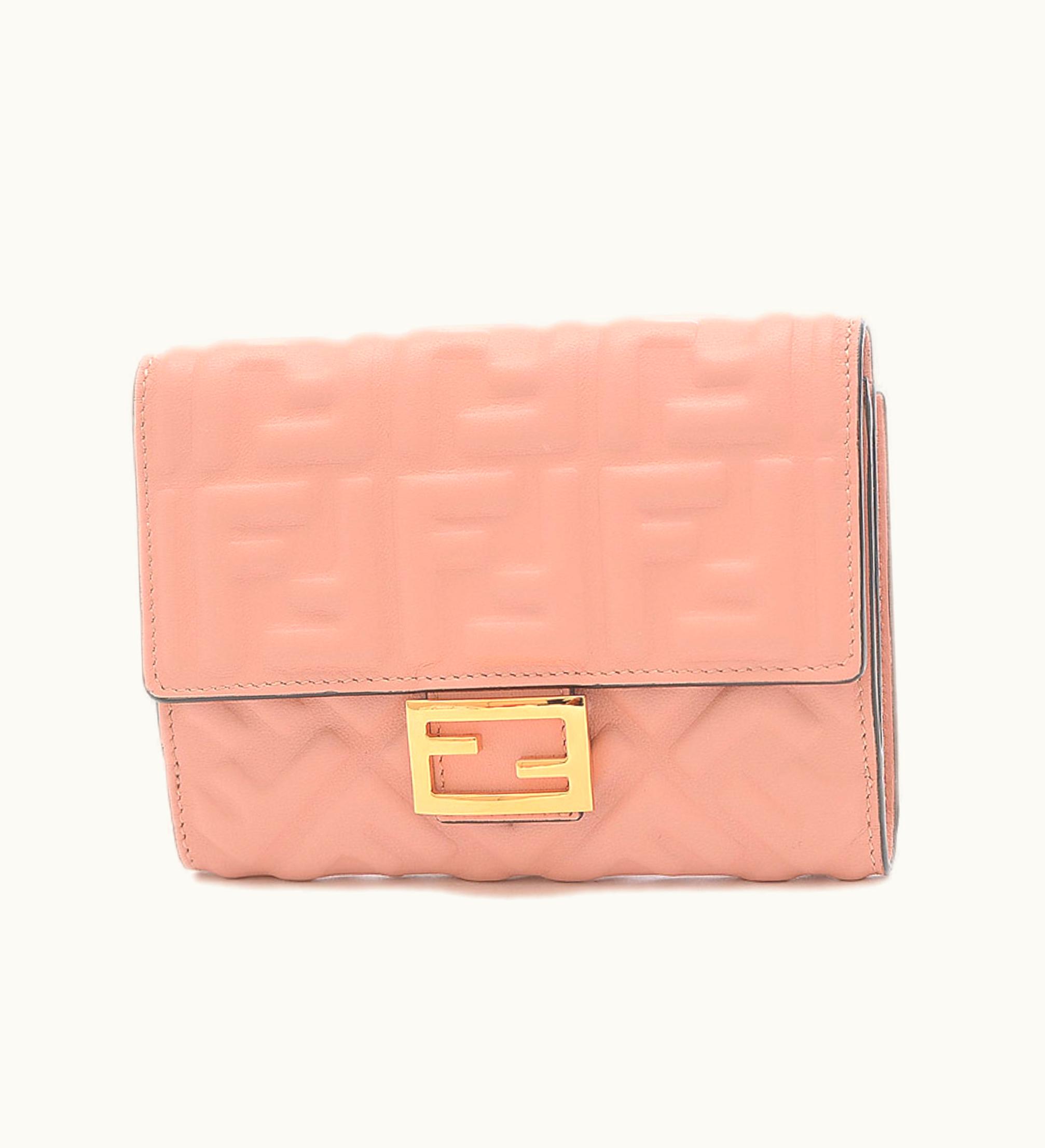 Fendi Fendi Ff Embossed Medium Wallet W Hook Nappa Leather Pink 8M0419
