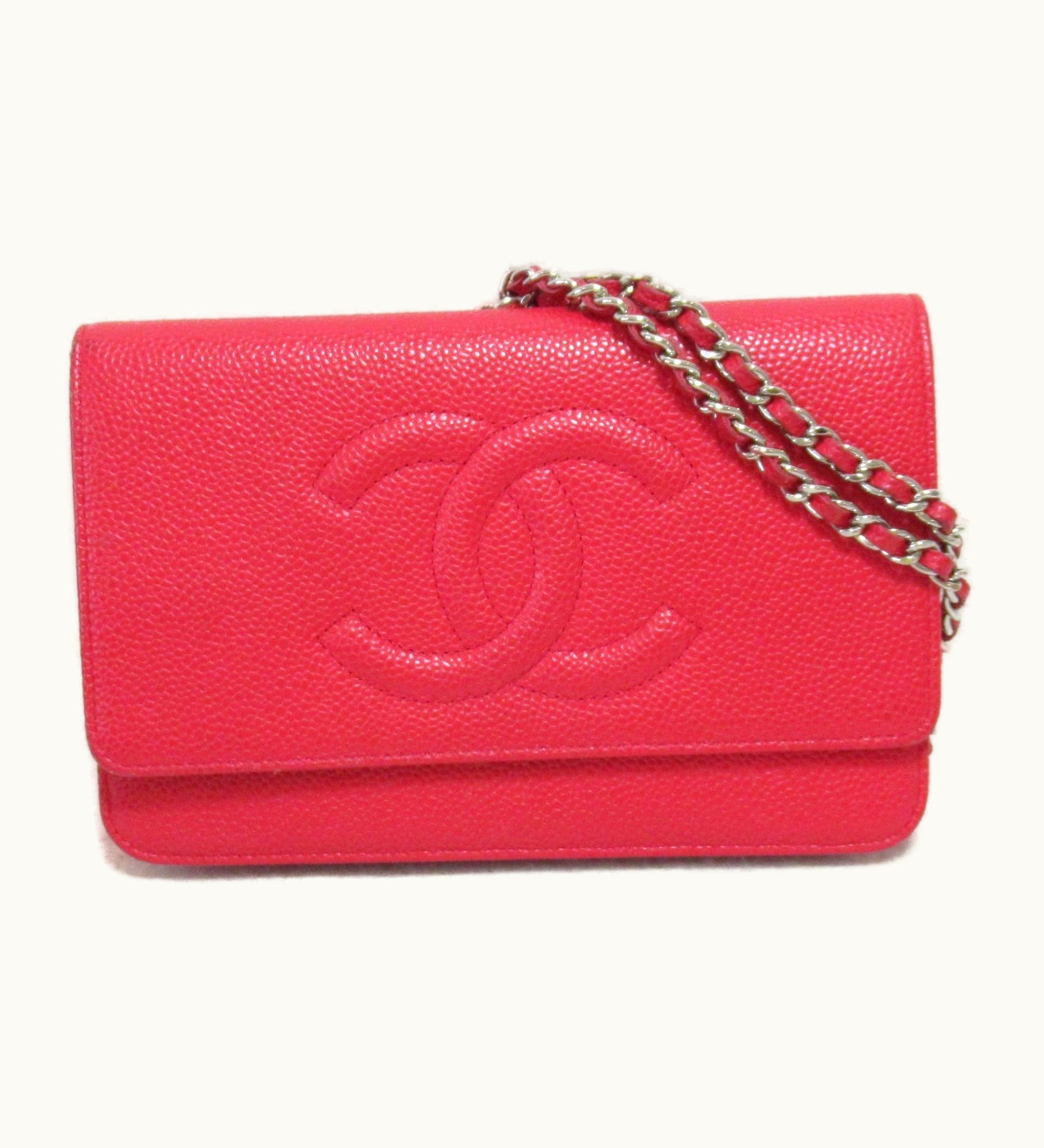 Chanel Chanel Chain Wallet Red Caviar Skin [Grained Calf]