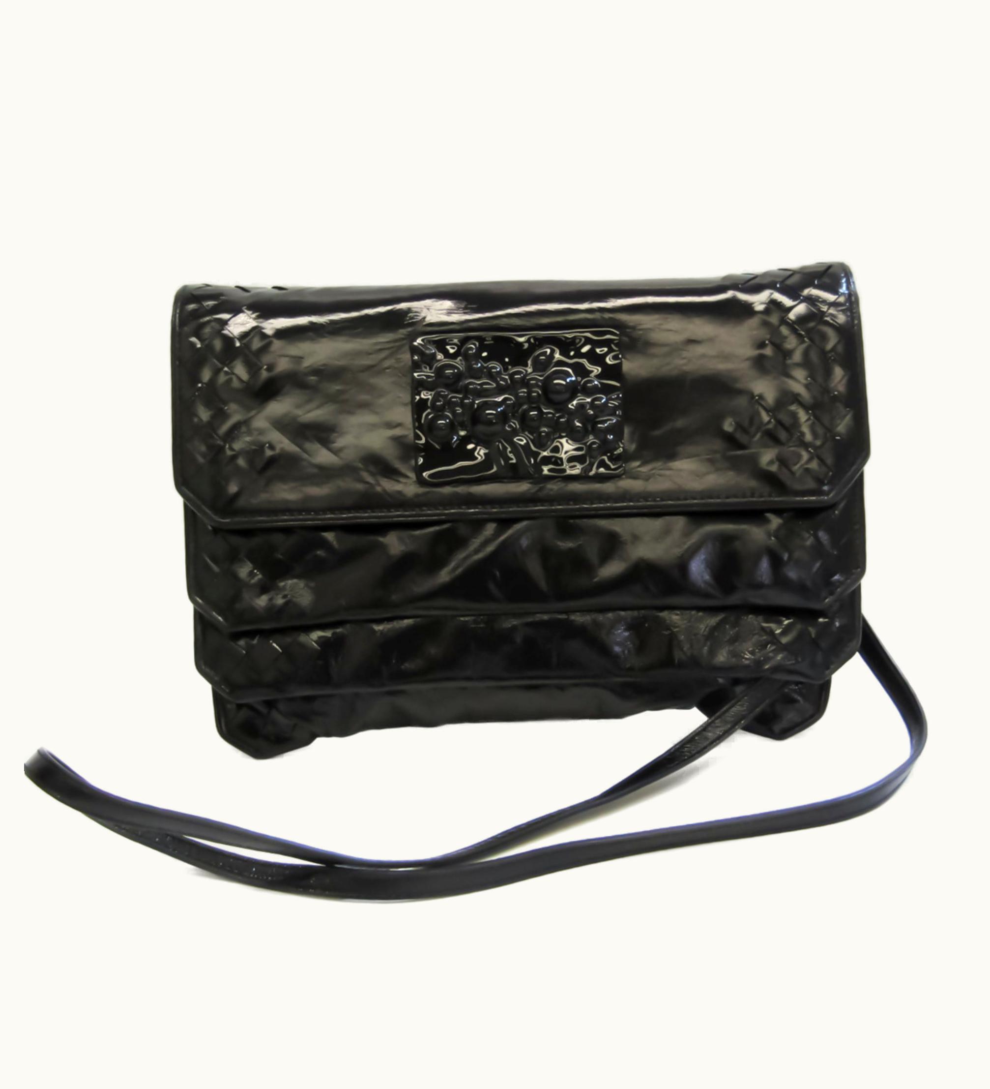 Bottega Veneta Bottega Veneta Intrecciato Women's Patent Leather Shoulder Bag Black