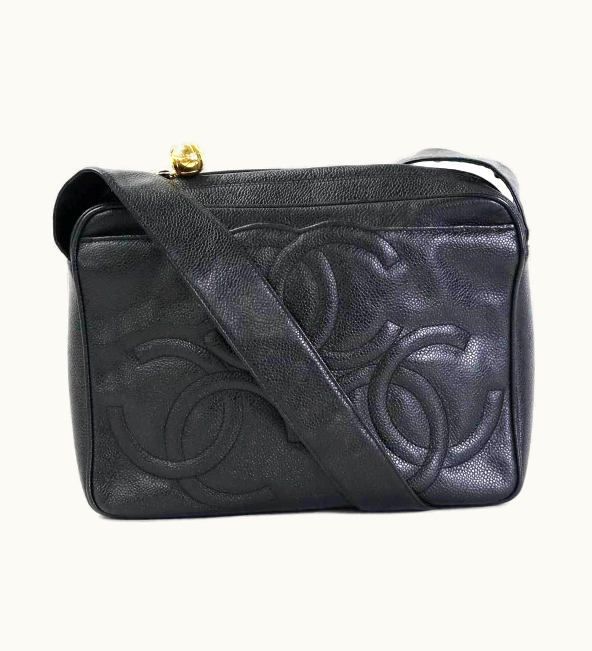 Chanel Chanel Crossbody Shoulder Bag Triple Coco Mark Caviar Skin Leather Black Gold Ladies