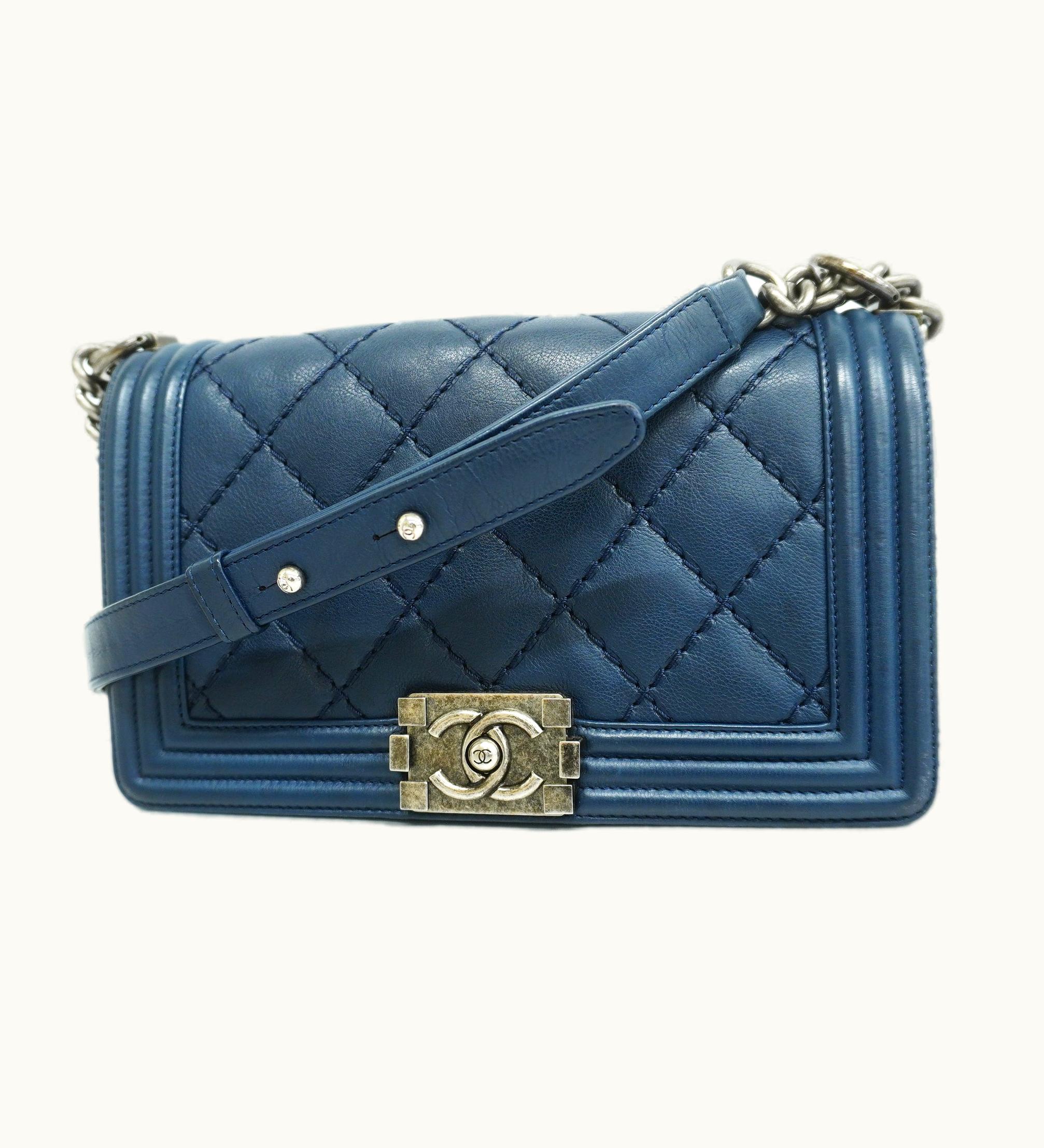 Chanel Chanel Boy Chain Shoulder Women's Leather Shoulder Bag Navy