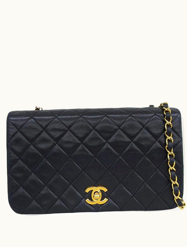 Chanel Chanel Around 1990 Made Full Flap Chain Bag 23Cm Black