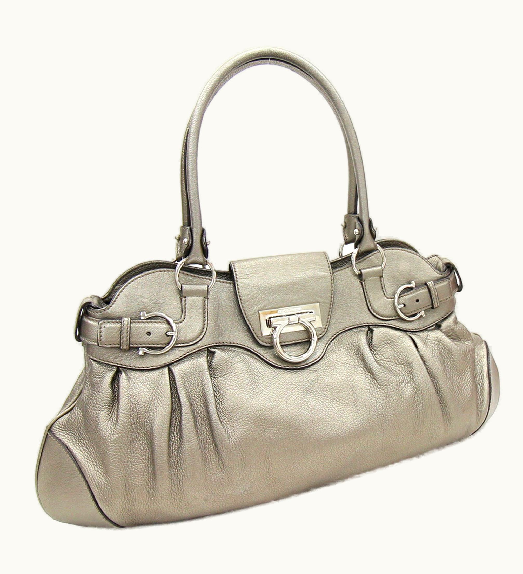 Salvatore Ferragamo Salvatore Ferragamo Ferragamo Handbag Gancini Marissa 21 5370 Bronze Leather Women's Salvatore